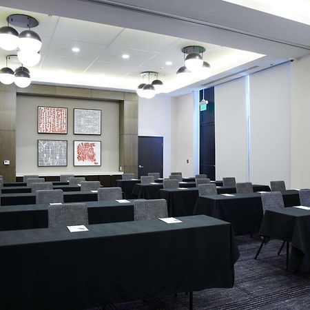 Hampton Inn & Suites Sherman Oaks Los Angeles Bagian luar foto