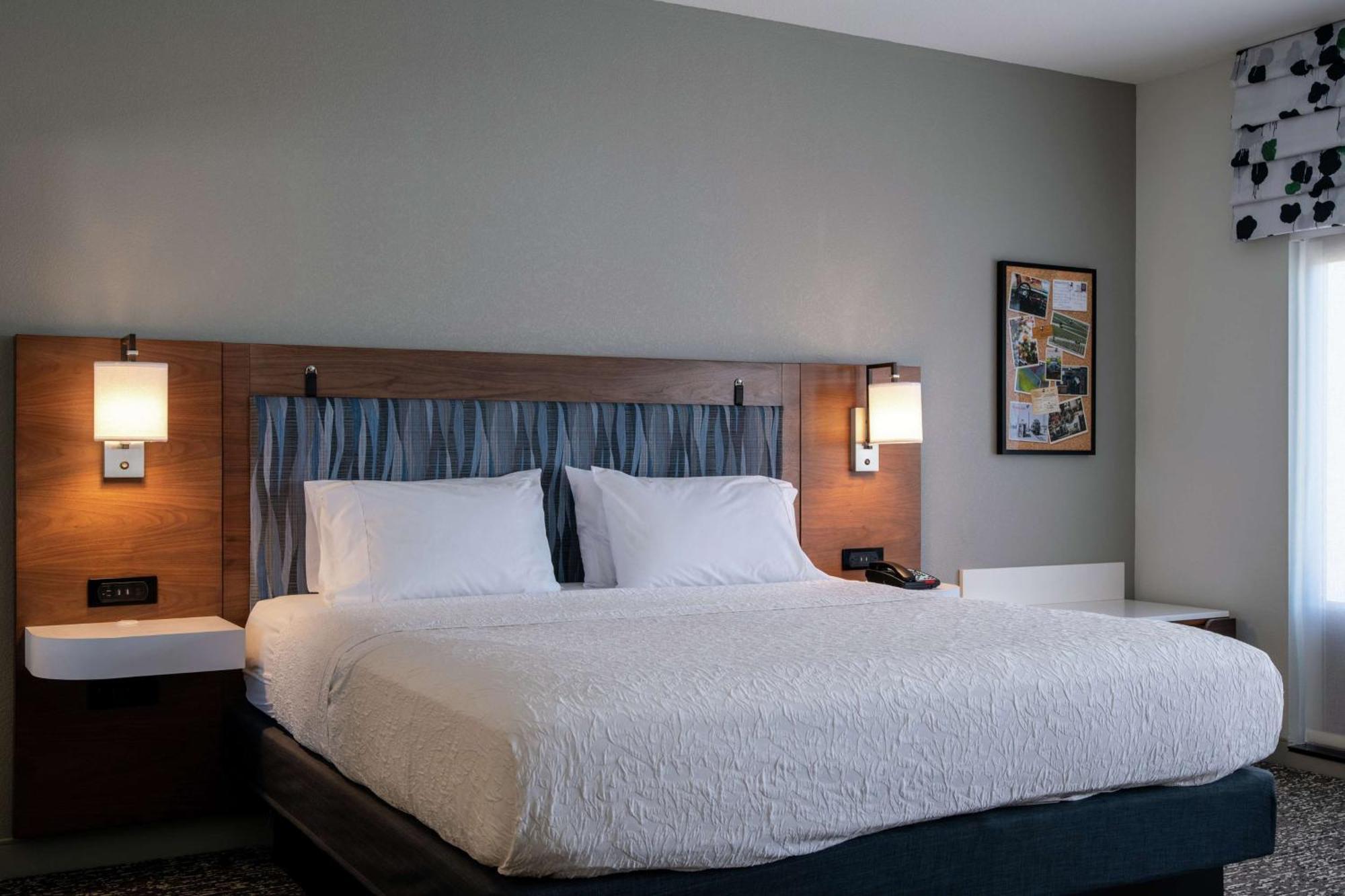 Hampton Inn & Suites Sherman Oaks Los Angeles Bagian luar foto