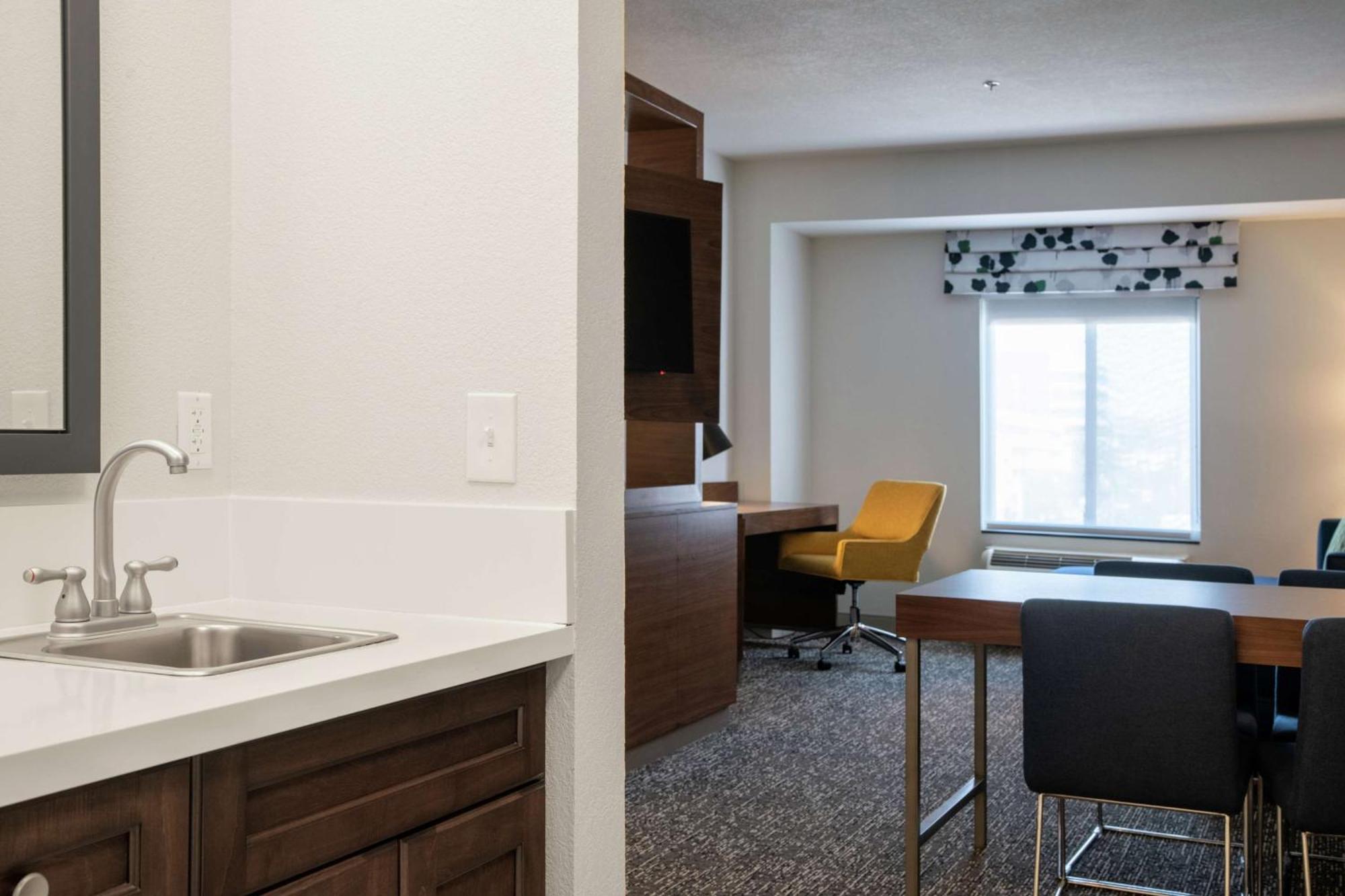 Hampton Inn & Suites Sherman Oaks Los Angeles Bagian luar foto