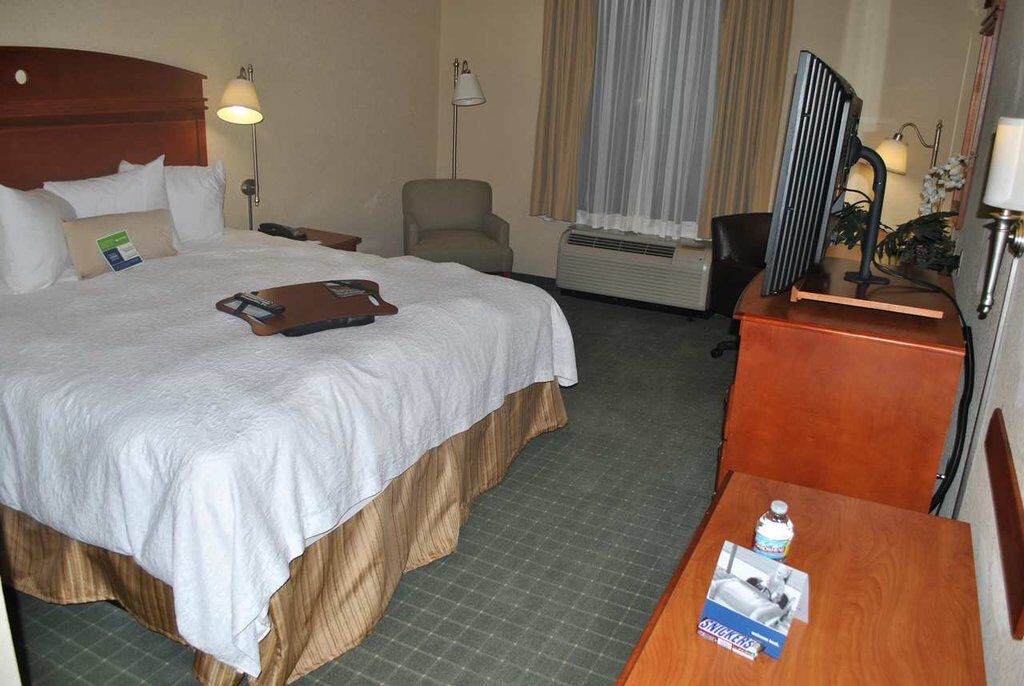 Hampton Inn & Suites Sherman Oaks Los Angeles Bagian luar foto